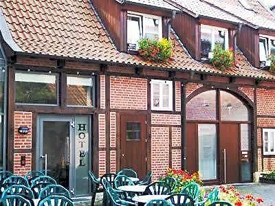 호텔 Restaurant Brintrup 3*