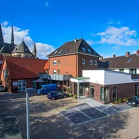 Restaurant Brintrup 호텔 3*