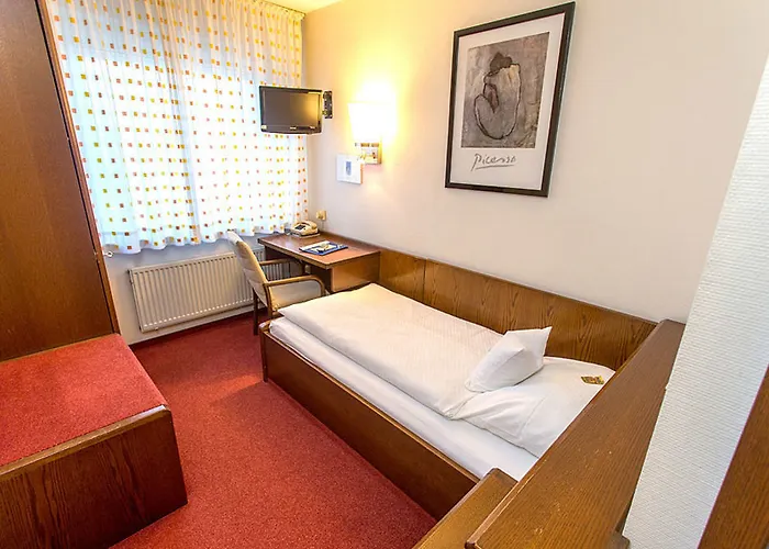 Restaurant Brintrup 호텔 3*