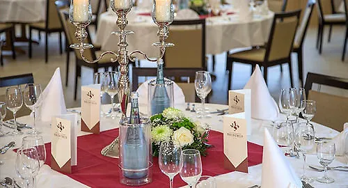 מלון Restaurant Brintrup 3*